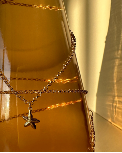 dainty starfish necklace gold