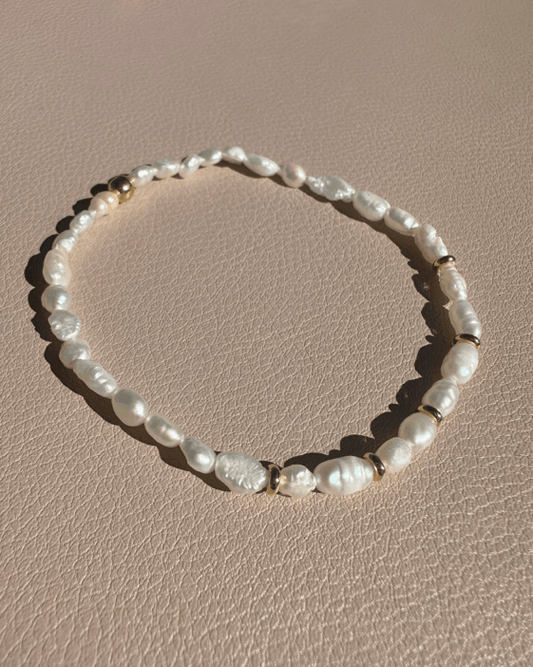 Mini Wavy Pearl Bracelet - Haylo & Co.